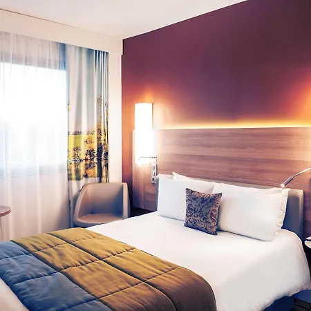 Hotel Mercure Macon Bord De Saone Exterior photo