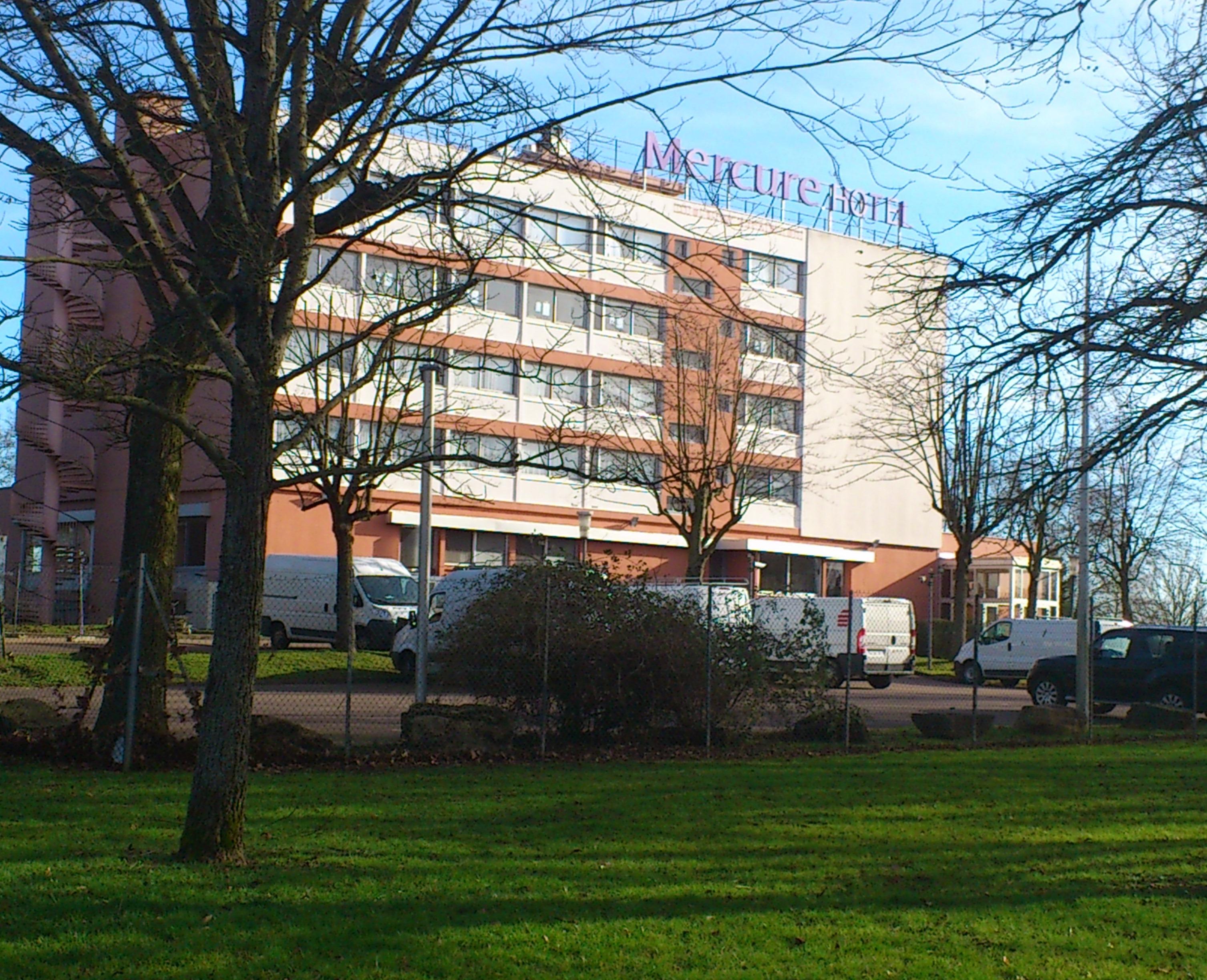Mercure Bord De Saone Hotel