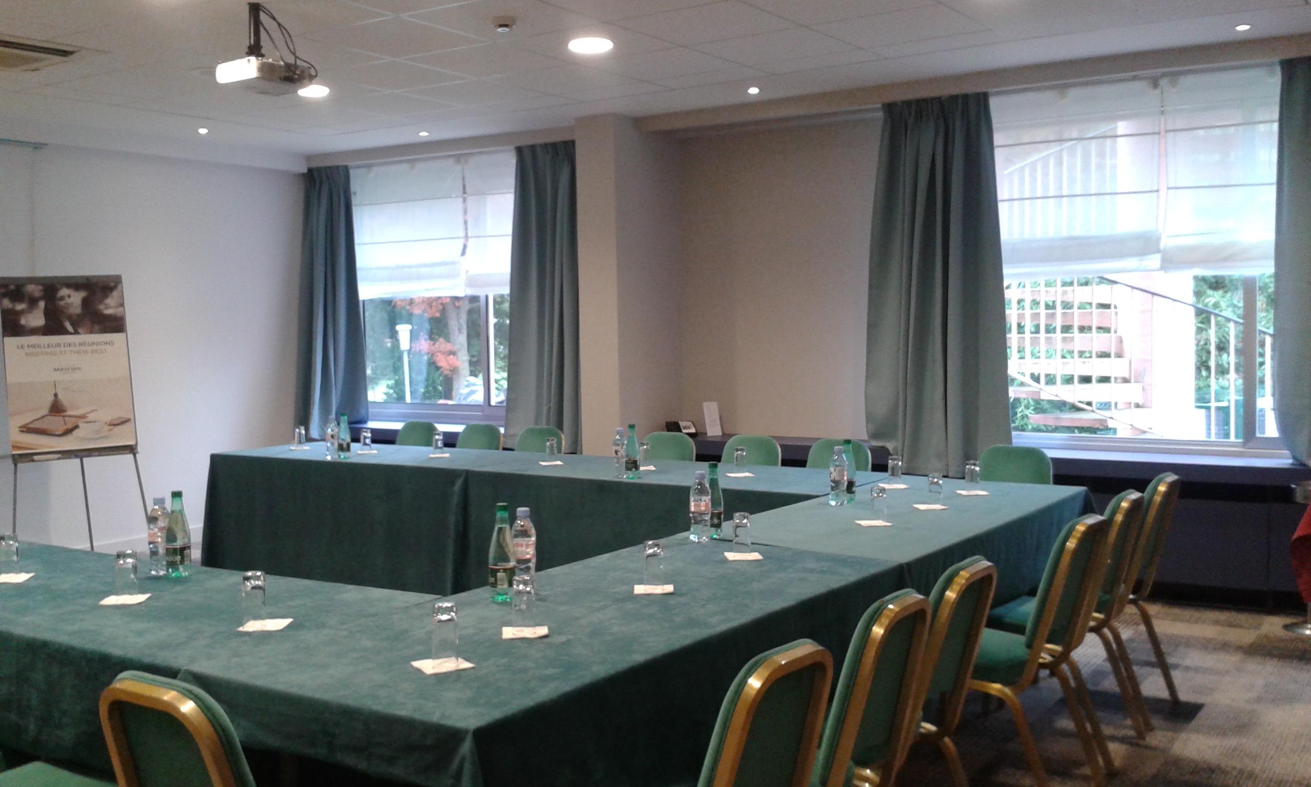 Hotel Mercure Bord De Saone