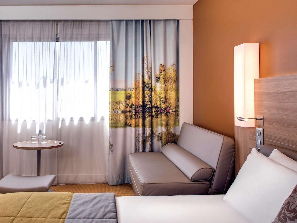 Hotel Mercure Bord De Saone