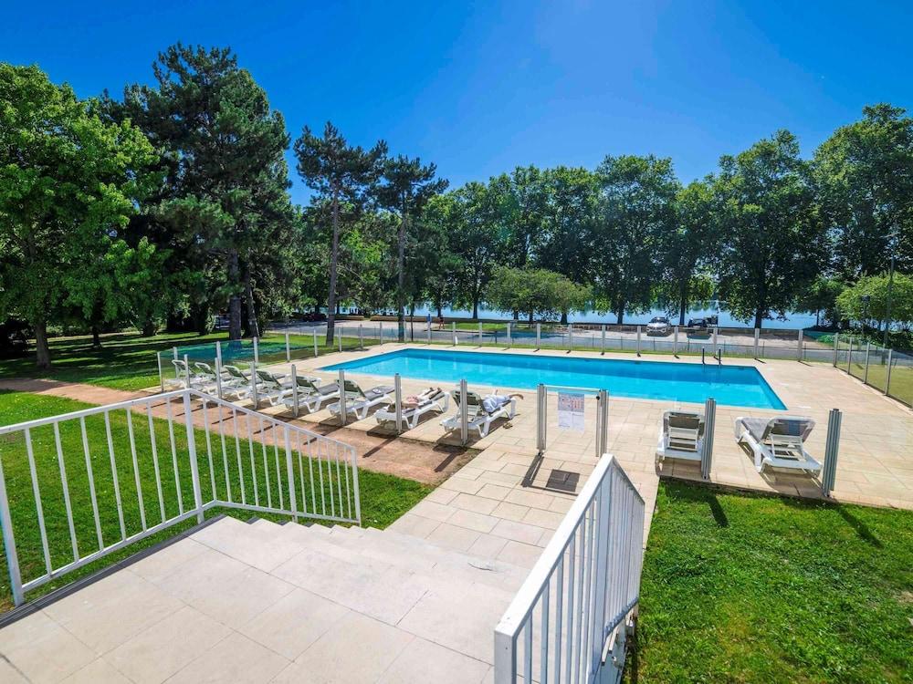 Mercure Bord De Saone 4*