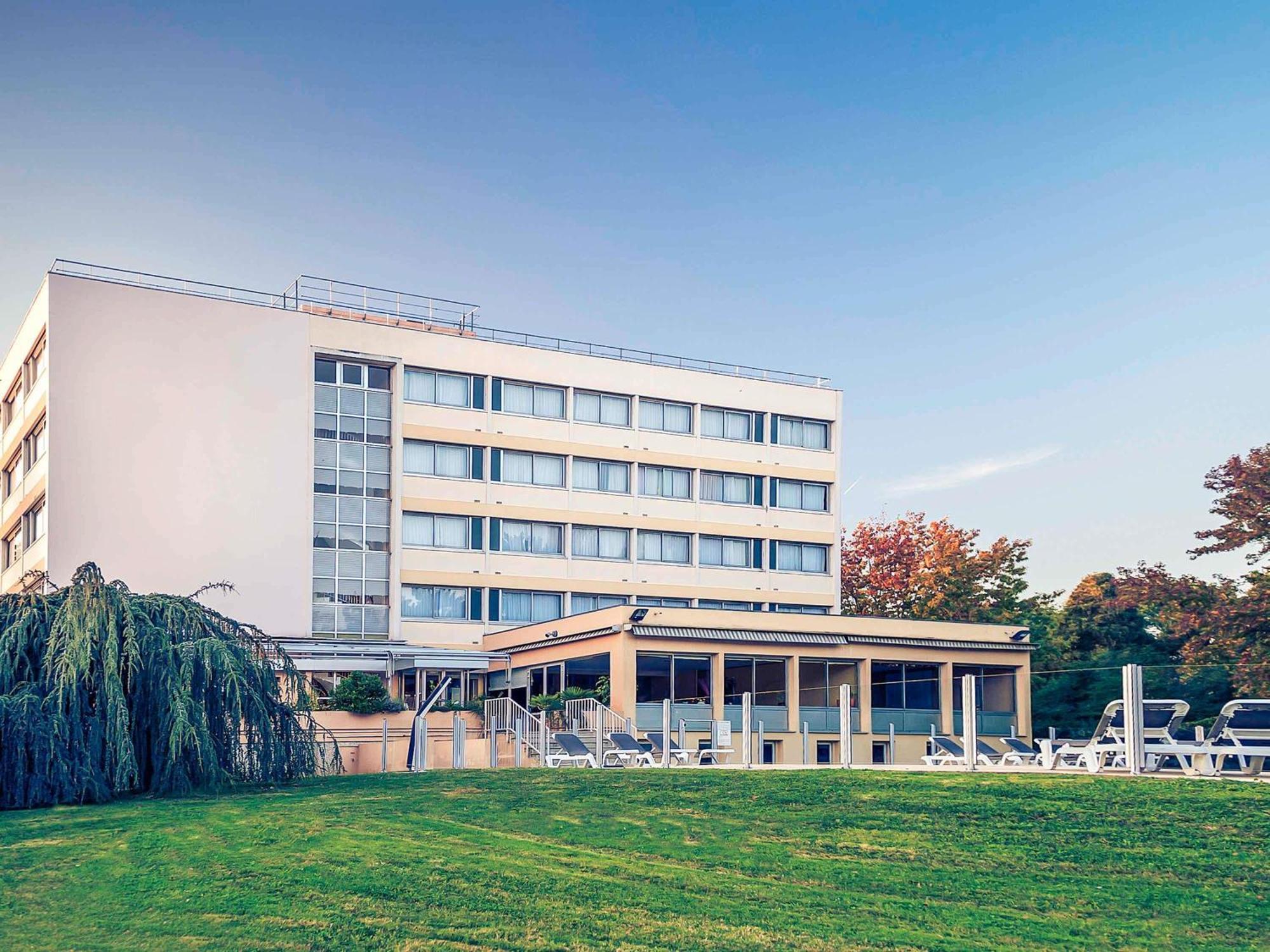 Mercure Bord De Saone