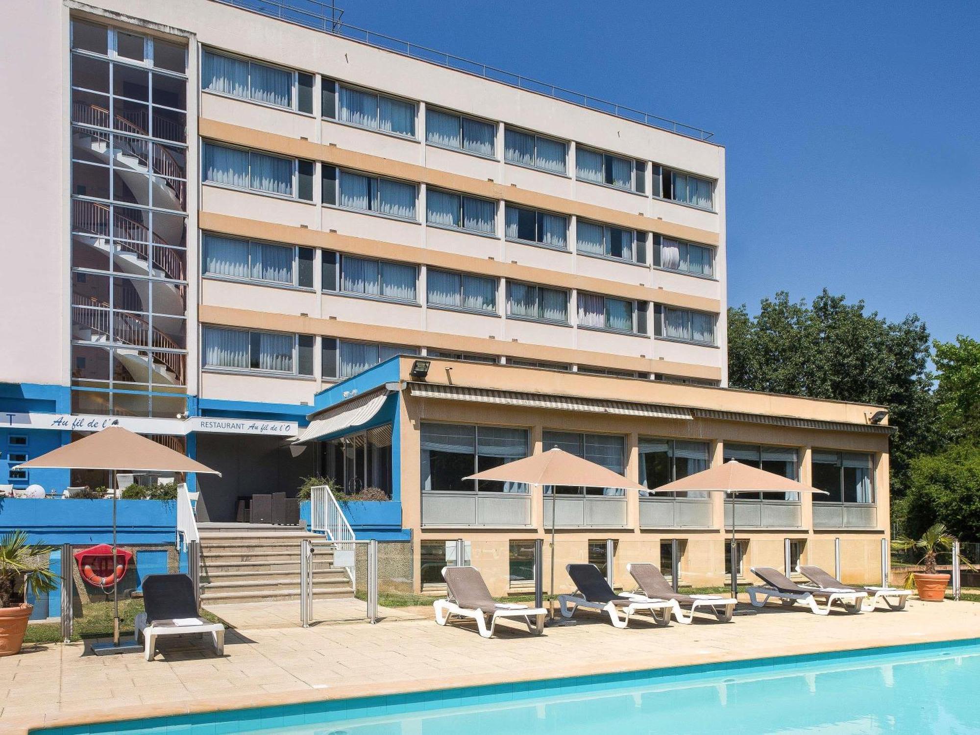 Mercure Bord De Saone Hotel